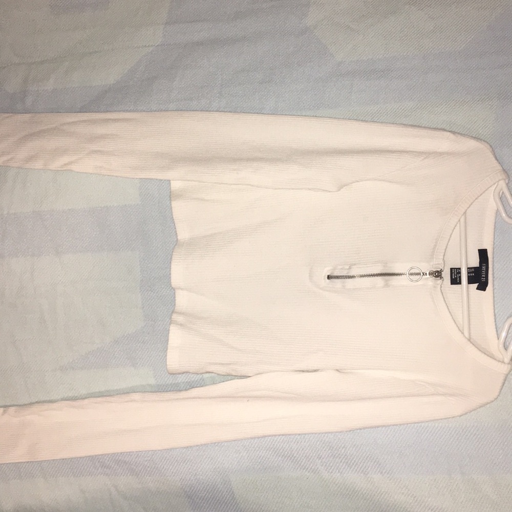White zip crop top